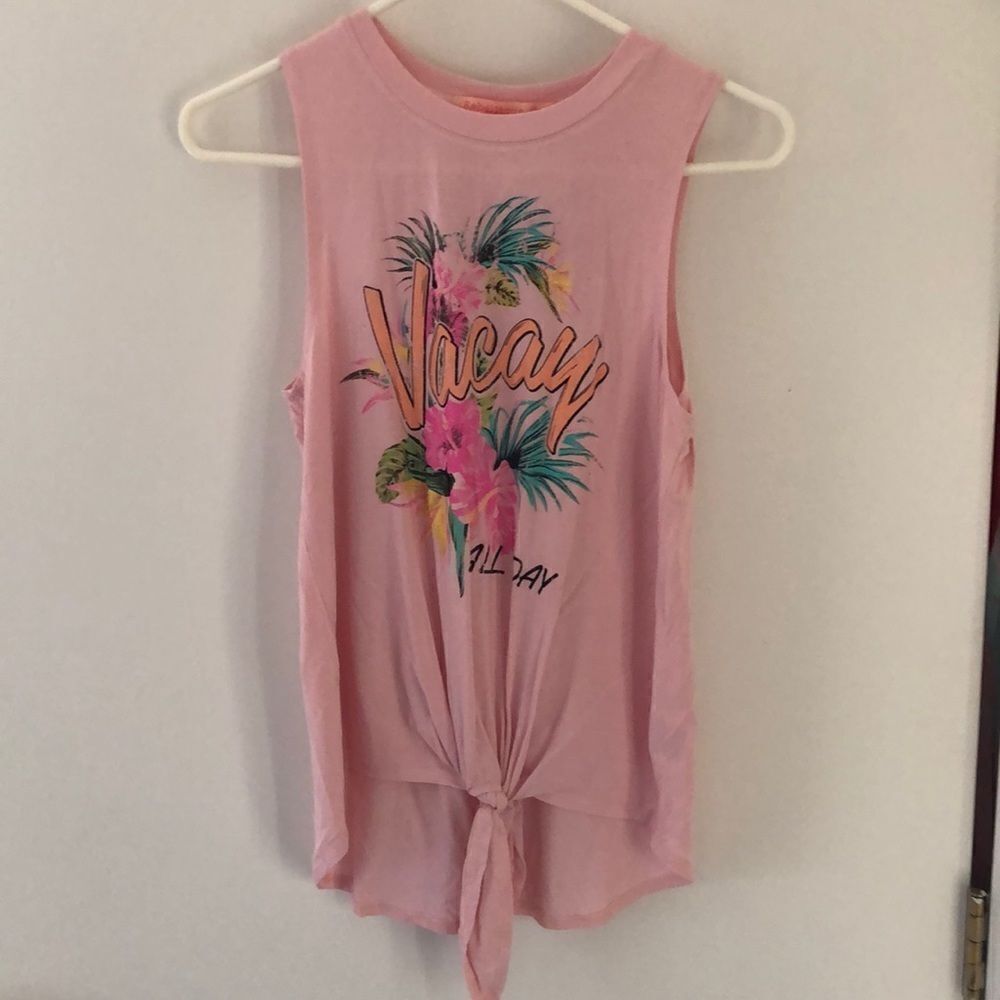 Rebellious One Vacay All Day T-shirt size S pink